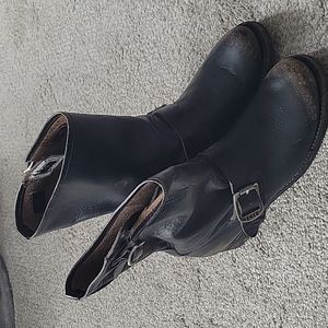Frye boots Size 7.5